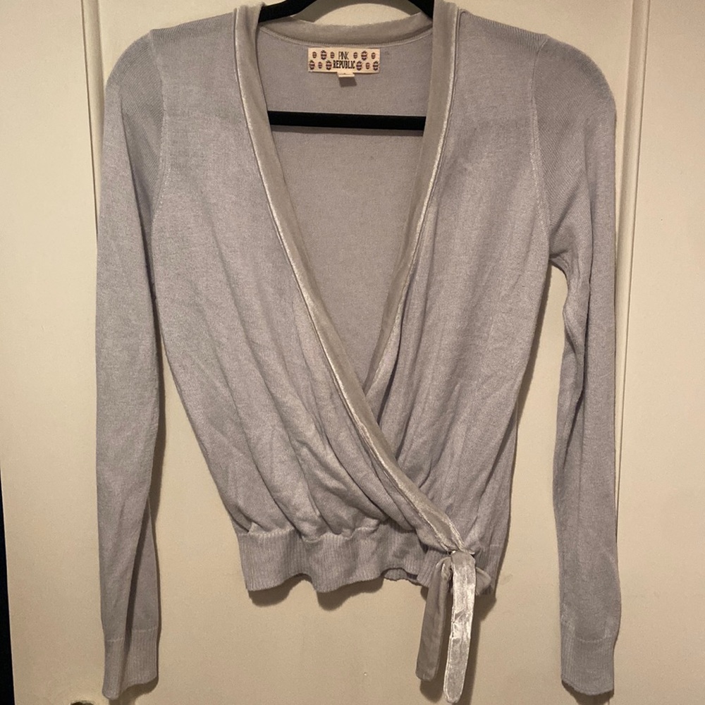 Pink republic top wrap grey/silver size 14 large